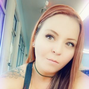 Meet your Posher, Kendra